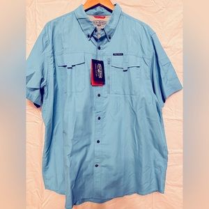 NWT. Field & Stream Outfitter Fishing Shirt. Blue. Short sleeve. XXL
